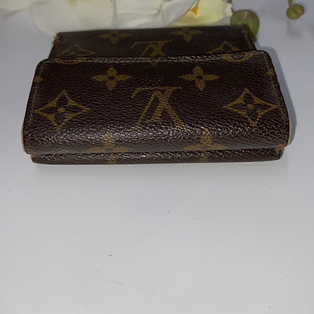 Authentic Louis Vuitton Elise Compact Wallet - Picture 7 of 12